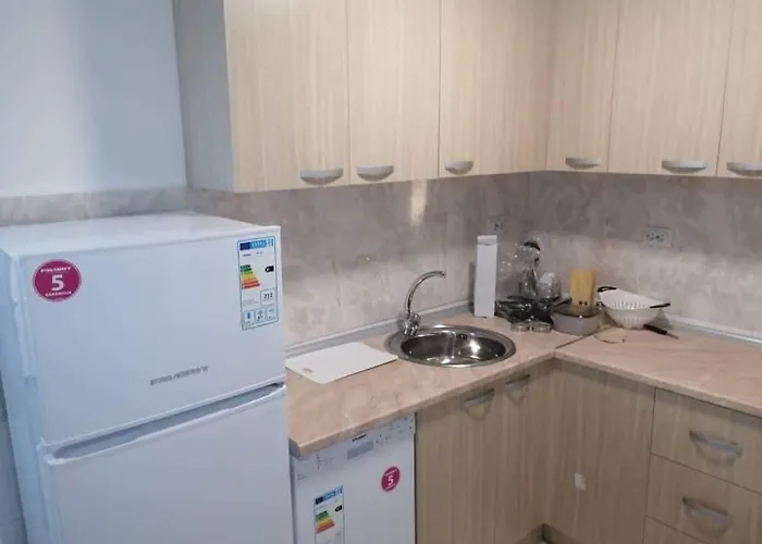 Newly Two Bedroom סקופיה